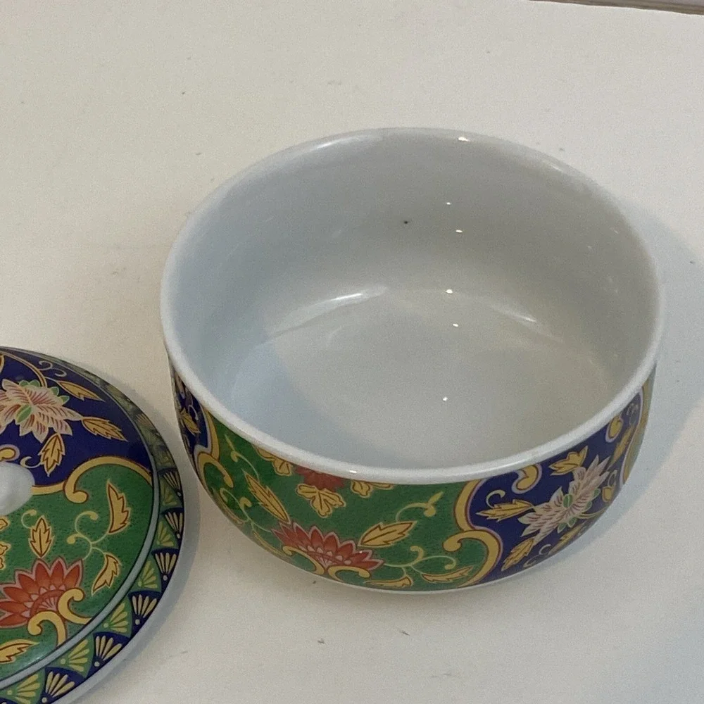 Andrea By Sadek Asian Porcelain Cloisonne Style Jar Trinket Box Lotus Floral Vtg